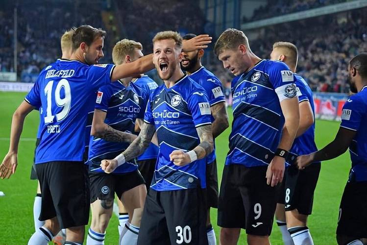 Gợi ý Cược đấu (Betting Recommendations)